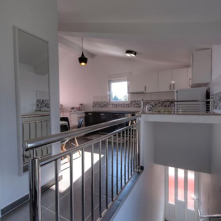 טיווט Apartments Delfin מראה חיצוני תמונה