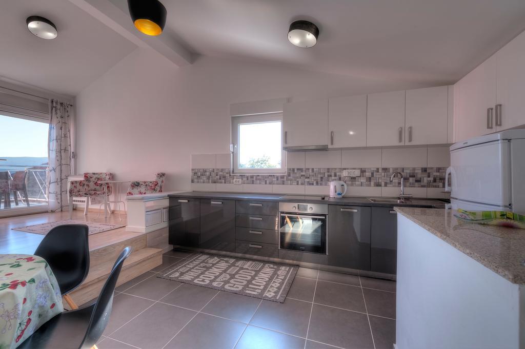 טיווט Apartments Delfin מראה חיצוני תמונה