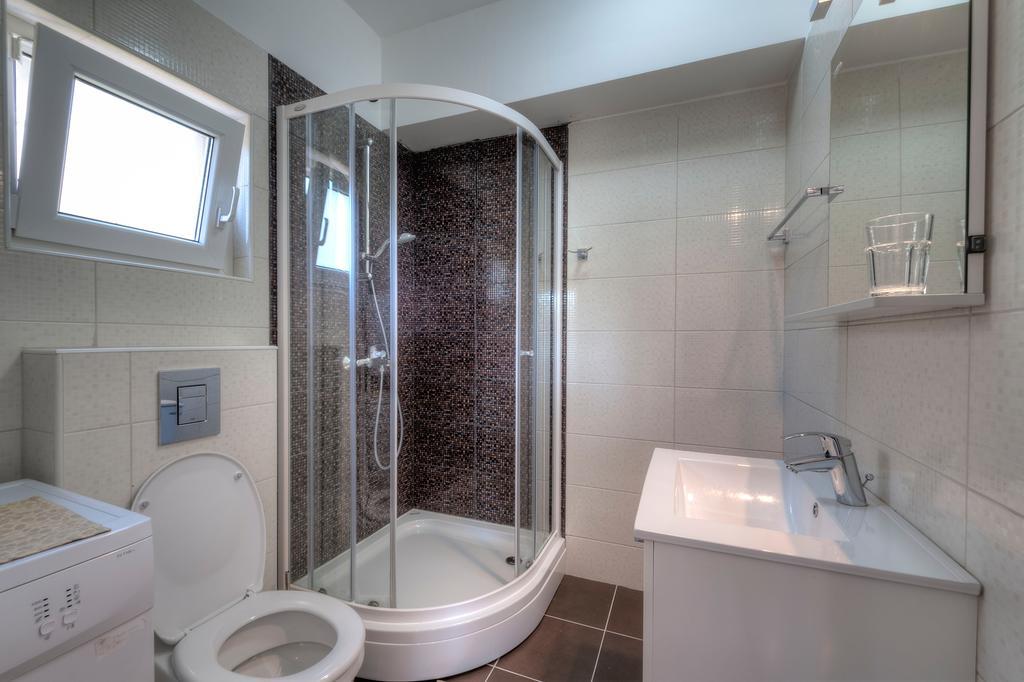 טיווט Apartments Delfin מראה חיצוני תמונה