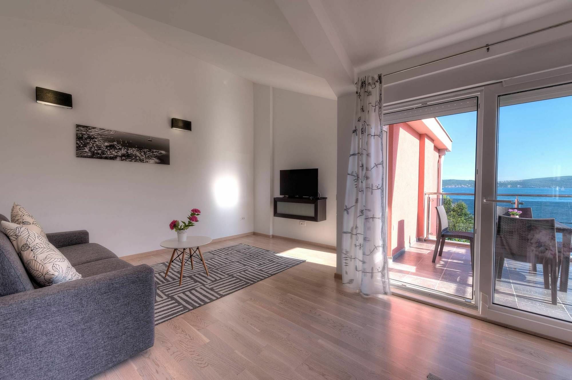טיווט Apartments Delfin מראה חיצוני תמונה